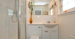 12 Lochinch Place, Cove Bay, Aberdeen AB12 3SJ, UK