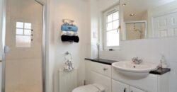 12 Lochinch Place, Cove Bay, Aberdeen AB12 3SJ, UK