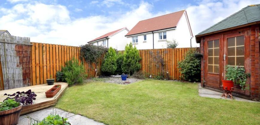12 Lochinch Place, Cove Bay, Aberdeen AB12 3SJ, UK