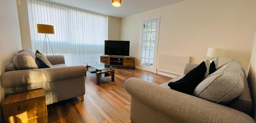 23 Kingshill Road Aberdeen, AB15 5JY