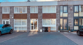 23 Kingshill Road Aberdeen, AB15 5JY